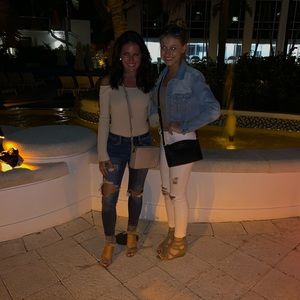 Meet your Posher, Nicole